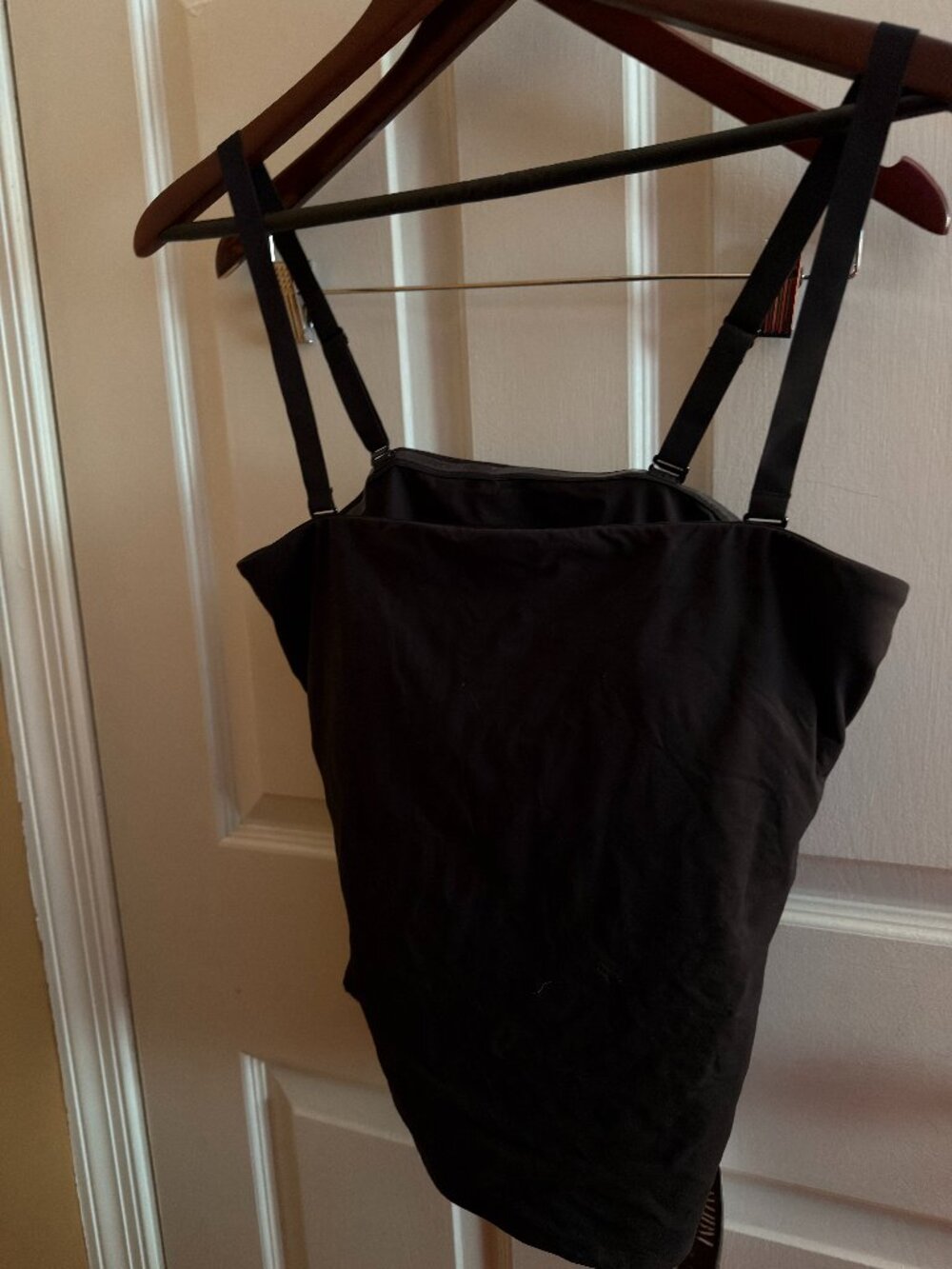 NWT White House Black Market FORME Convertible Strapless Top | Black | Size L